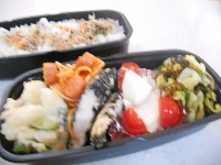 娘のお弁当 父が作る