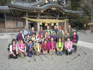 秋葉神社にて