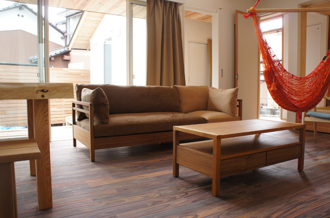 静岡県富士市T様邸「広松木工リビング家具一式とチェアハンモックなど」