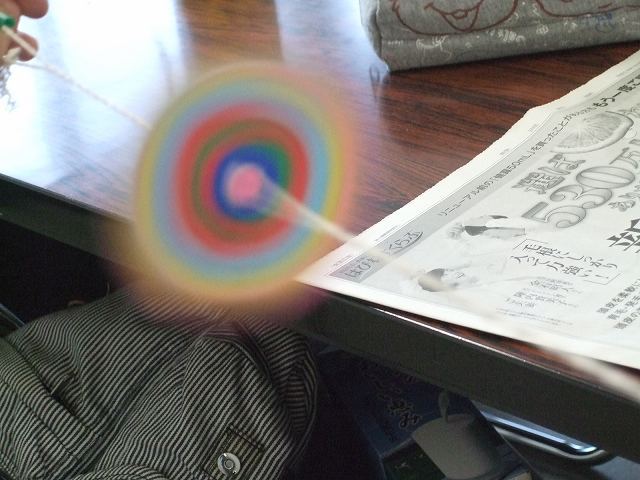 望遠鏡とブンブンゴマを作ろう! 望遠鏡とブンブンゴマを作ろう!