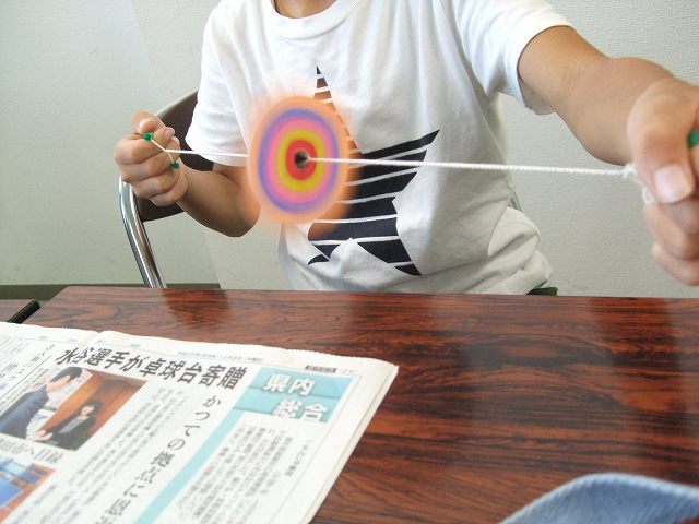 望遠鏡とブンブンゴマを作ろう! 望遠鏡とブンブンゴマを作ろう!