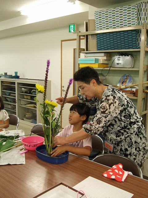 子どものいけばな 子どものいけばな