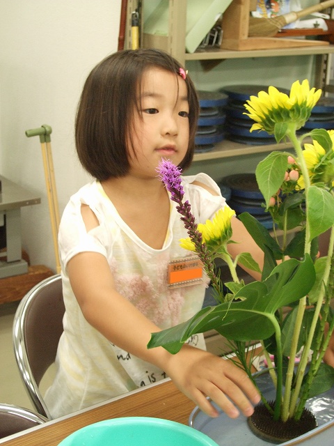 子どものいけばな 子どものいけばな