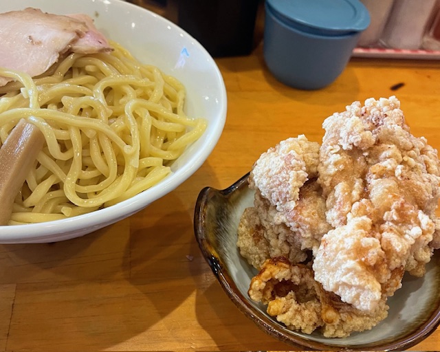 家系ラーメン「ぶっちぎり家」 家系ラーメン「ぶっちぎり家」