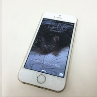 2014.5.14　iPhone 5s ： 「落下による液晶画面ガラスのヒビ割れ修理」