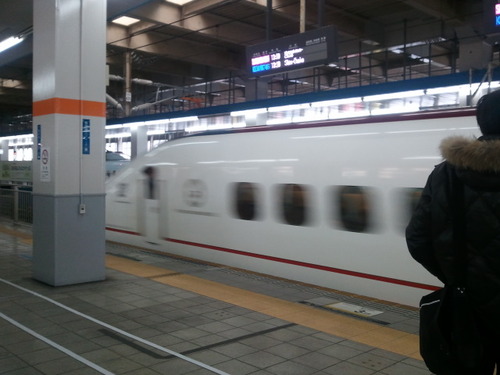 九州新幹線ですね。ヘ(^_^)