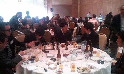 お客様を迎えての新年親睦会。