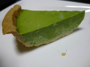 抹茶のベイクドチーズケーキ