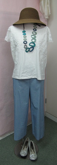 5月10日 初夏の風が気持ちいい~旬のスタイル~ 5月10日 初夏の風が気持ちいい~旬のスタイル~