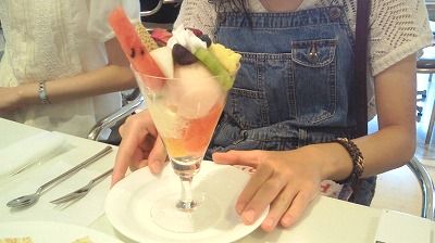 タカノフルーツパーラー