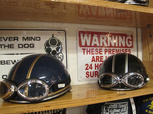 ヘルメット大量入荷!!