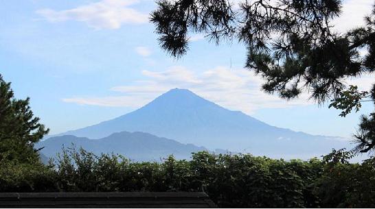 当宿から見える夏富士