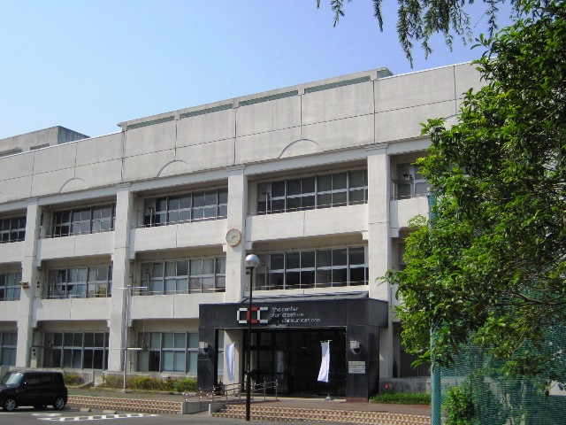 展示・体験会第一回「学び舎」開催!