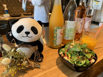 プレ金Cafe & Bar「宝と瑩」　静岡野菜サラダ　みかん共和国