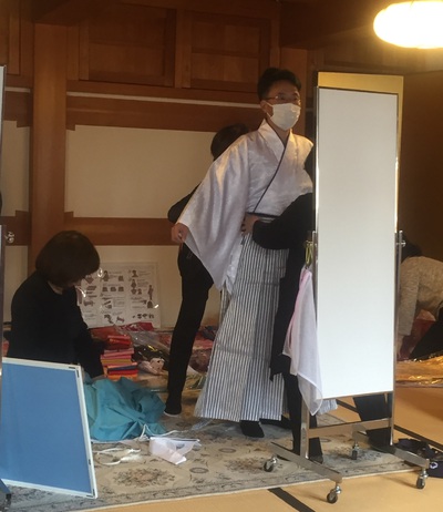 新選組 着替え中 玉置代表 新選組 着替え中 玉置代表