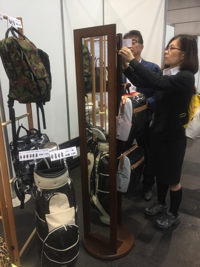 サカイ産業さん ブース準備 サカイ産業さん ブース準備