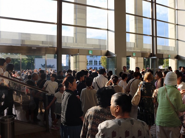 静岡市民文化会館にて、静岡礼拝所の決起集会が行われました!!