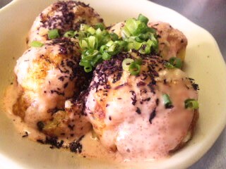大人気のたこ焼きに、いまだブームの『ちょい足し』を。