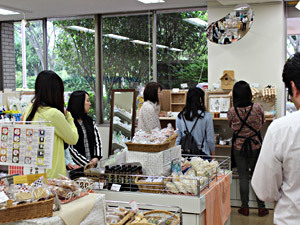 静福大生「とも静岡」来店! 静福大生「とも静岡」来店!