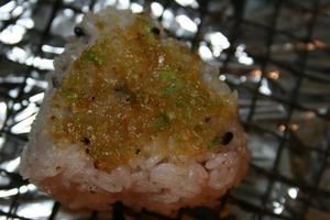 アラジンでおにぎりを焼く-味噌編-