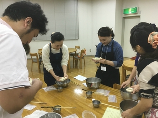 皮から作る!秋野菜餃子。男子厨房に入る 皮から作る!秋野菜餃子。男子厨房に入る