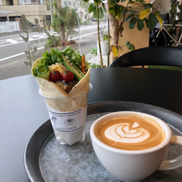 このお店、気になってたでしょ~! こだわり女子達に人気のお店だもんネ!(虹色珈琲) このお店、気になってたでしょ~! こだわり女子達に人気のお店だもんネ!(虹色珈琲)