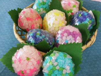 金平糖の 『 紫陽花 』 咲きました！