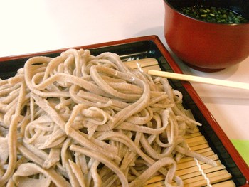 巨大な 『カエルの卵』 発見！