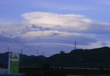 変な？ 『 雲 』