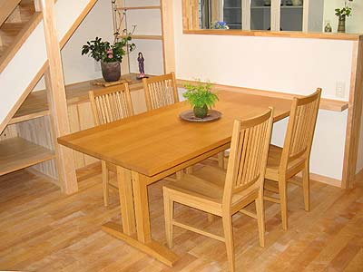 住宅見学会（島田市）にバーズの家具