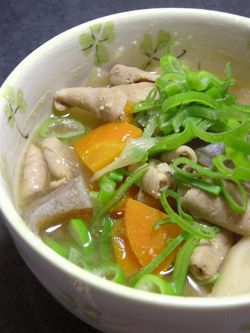 次はカレーモツ煮に挑戦だぁ～！！