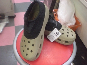 CROCS