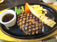 「ステーキハウス 成しま 草薙店」さんで旬のたけのことハンバーグのランチ