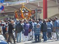 おみこし登場！！ミニカーくじ最高潮！！