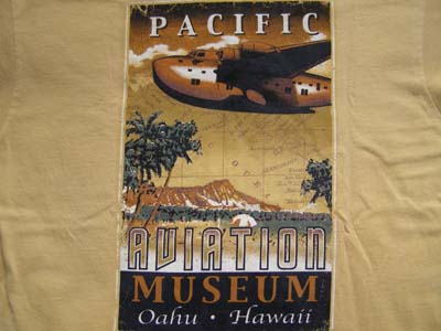 ミュージアムショップのTシャツ