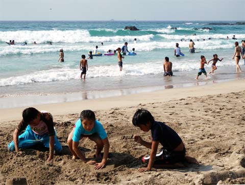 来たよ いい波 Surf 入田浜 海水浴 8月16日