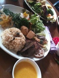 農園のランチ