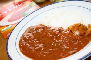 カゴメ 太陽のトマトカレー