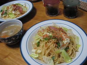 キャベツと干し桜えびの和風パスタ