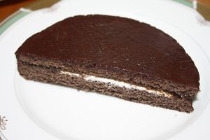 フジパン チョコケーキ ザッハトルテ風