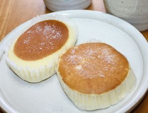 ヤマザキ 北海道チーズ蒸しケーキmini