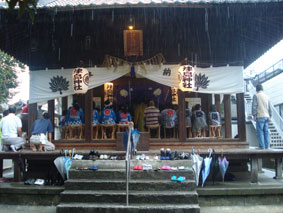 雨でございます