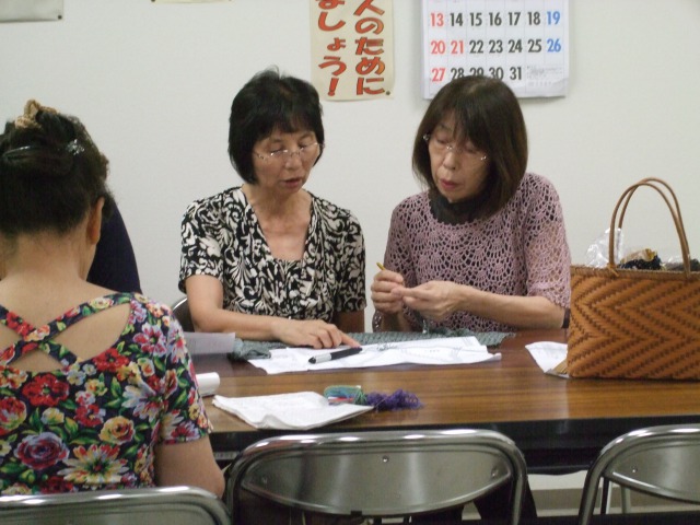 手編み（月）