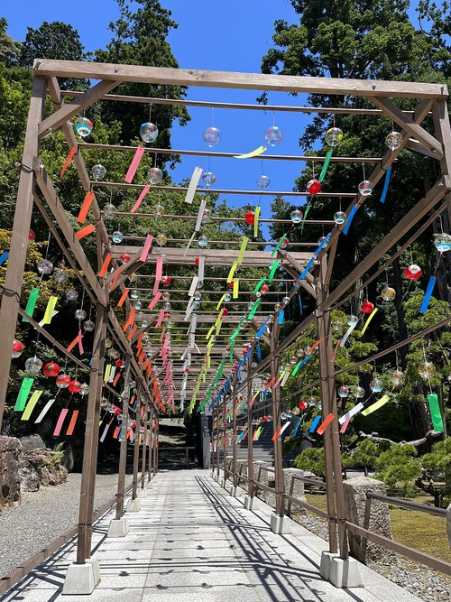 法多山尊永寺 風鈴と傘とてるてる坊主(#^.^#)