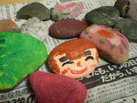 石ころアート。