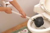 トイレが詰まったら