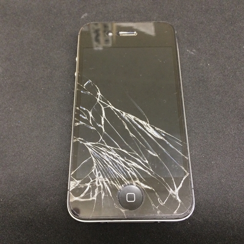 20140309_iPhone4Sフロントガラス破損修理その１