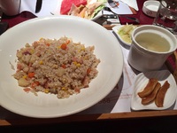 やはり炒飯です。(^0_0^)