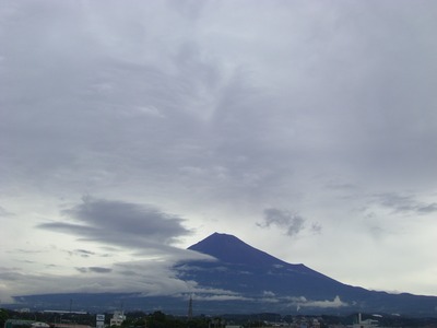 今朝の富士山