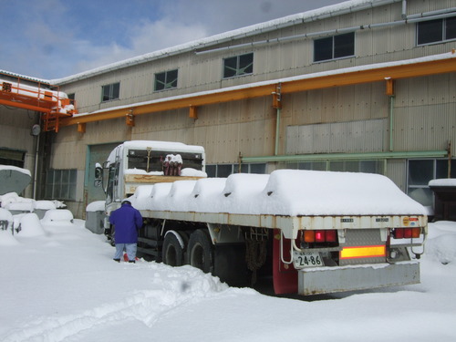 除雪作業、気をつけてください。